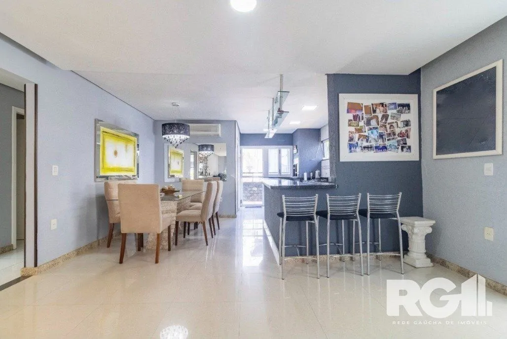Imagem Casa térrea com 3 dormitórios, suíte e espaço gourmet.