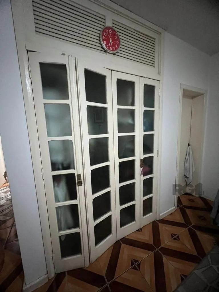 Imagem Casa com 4 quartos, suíte, churrasqueira, vaga de garagem, no bairro Elsa, Viamão/RS