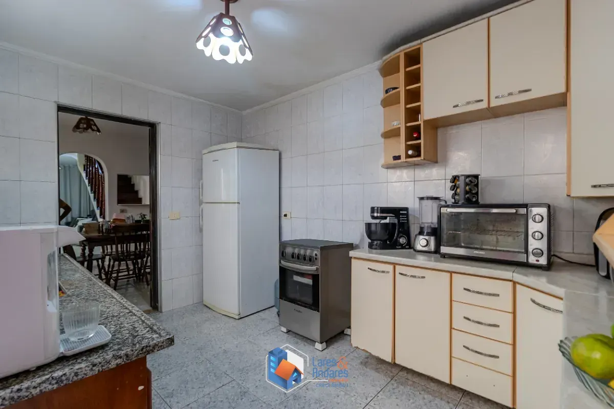 Imagem Sobrado para venda em Parque das Árvores com 3 quartos, 180m²