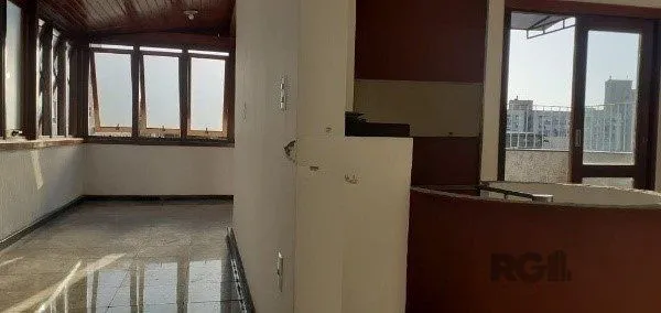 Imagem Vende-se bela cobertura de 122m², 2 quartos 2 vagas, desocupado - Auxiliadora