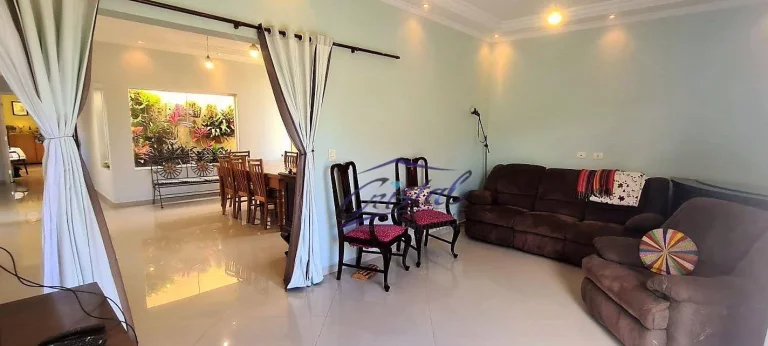 Imagem Chácara com 5 dormitórios à venda, 445 m² por R$ 1.950.000,00 - Cotia - Cotia/SP