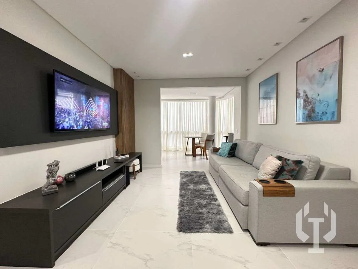 Foto do imóvel Apartamento Frente Mar Mobiliado Pronto para Morar no Centro de Itapema