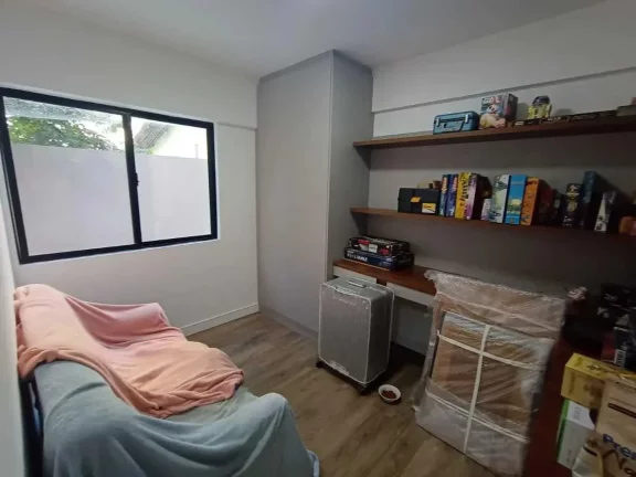 Imagem Apartamento com 2 dormitórios e 1 vaga de garagem em Balneário Camboriú/SC