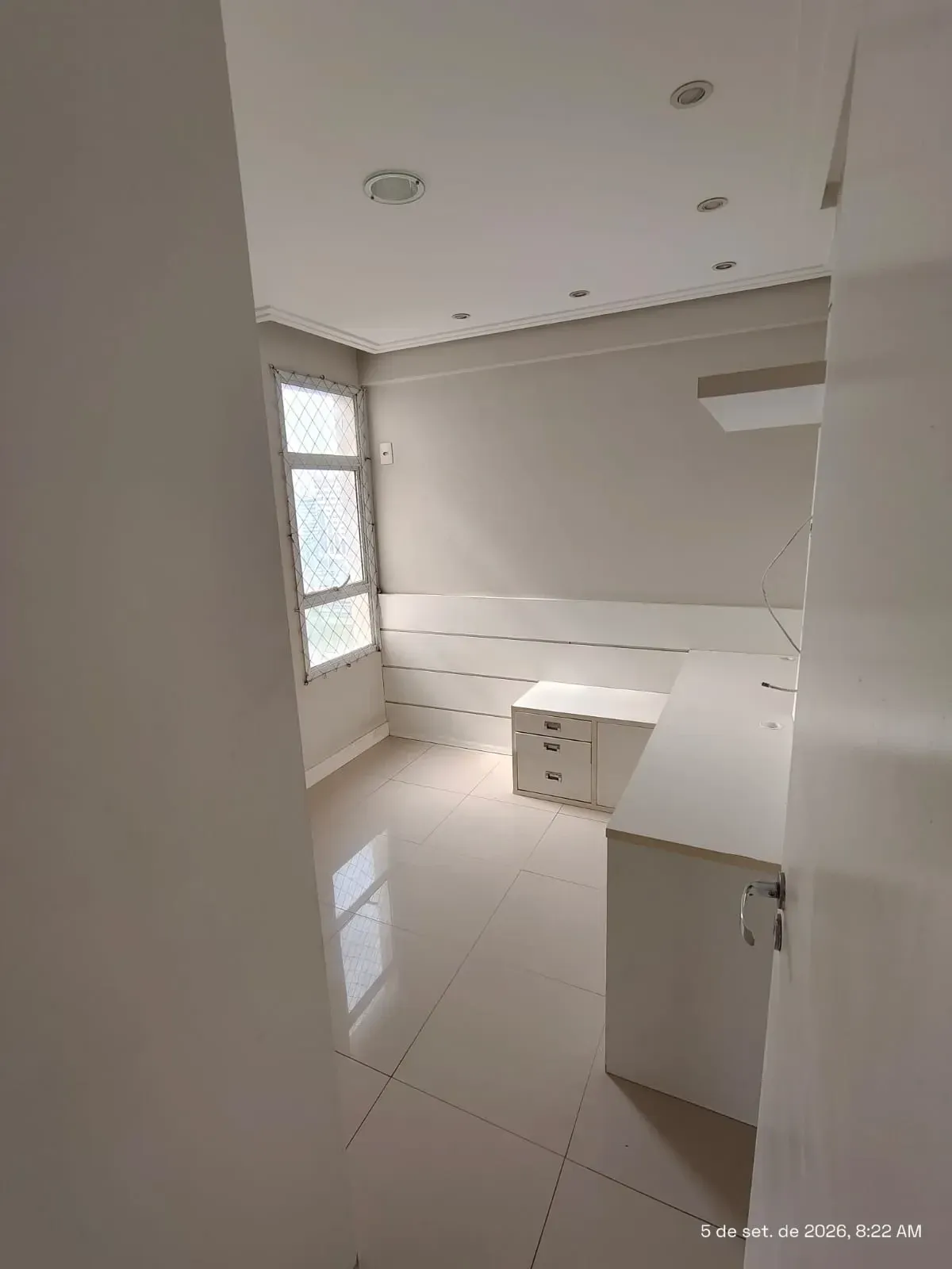 Imagem Apartamento com 3 Quartos à Venda, 80 m² em  - 