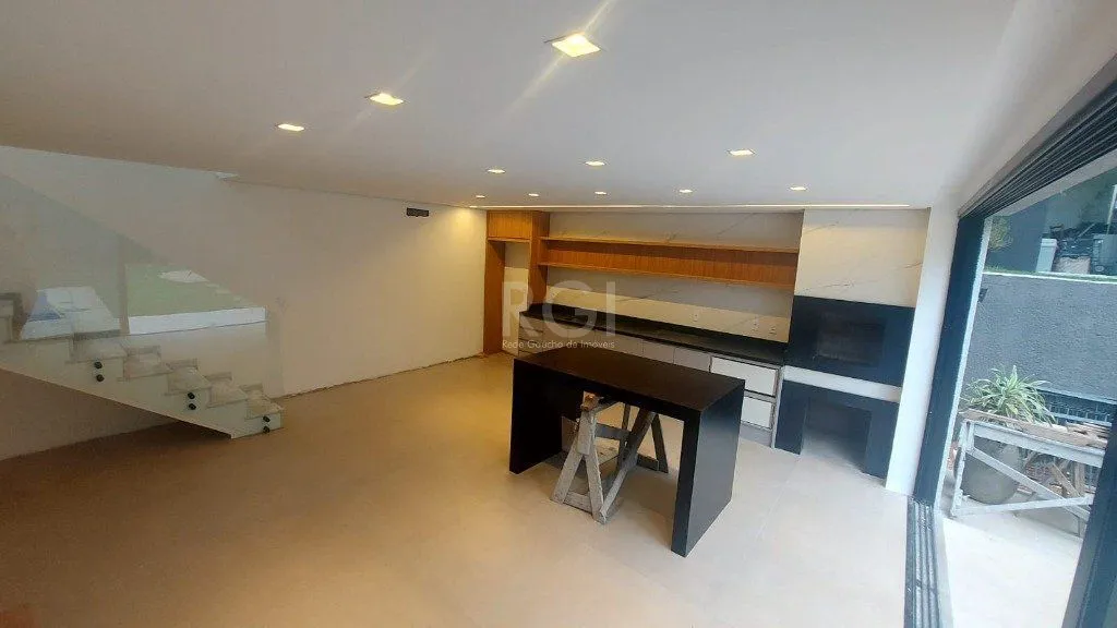 Imagem Casa Condominio para Venda - 330m², 3 dormitórios, sendo 3 suites, 2 vagas - Querência