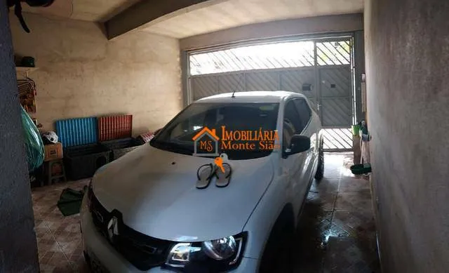 Imagem Sobrado com 3 dormitórios à venda, 220 m² por R$ 340.000,00 - Jardim Maria Clara - Guarulhos/SP