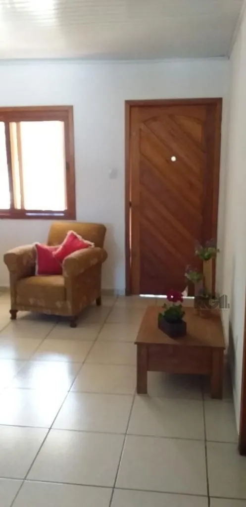 Imagem Casa 02 dormitórios, no bairro Parque Ipiranga, em Gravataí, RS.