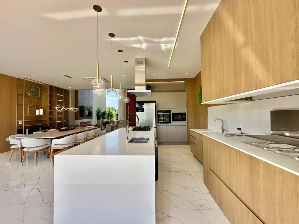 Imagem Casa em Condominio 5 Dormitórios - Bairro Santa Luzia
