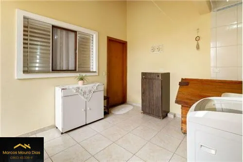 Imagem Casa à venda, com 3 Dormitórios ( 1 Suíte) com 2 Vagas de Garagem - Vila Ipojuca - São Paulo/SP
