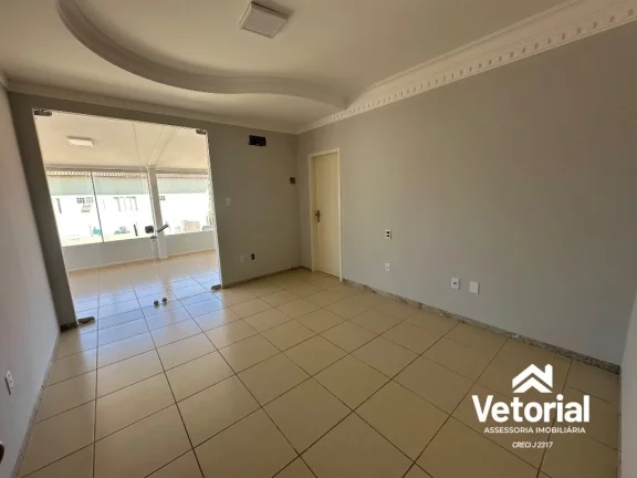 Imagem Casa para Locação Comercial em Barreiras-BA, Bairro Aratu: 3 Quartos, sendo 3 Suítes, closet, 3 Salas, 6 Banheiros, 2 Vagas, 479,99 m².