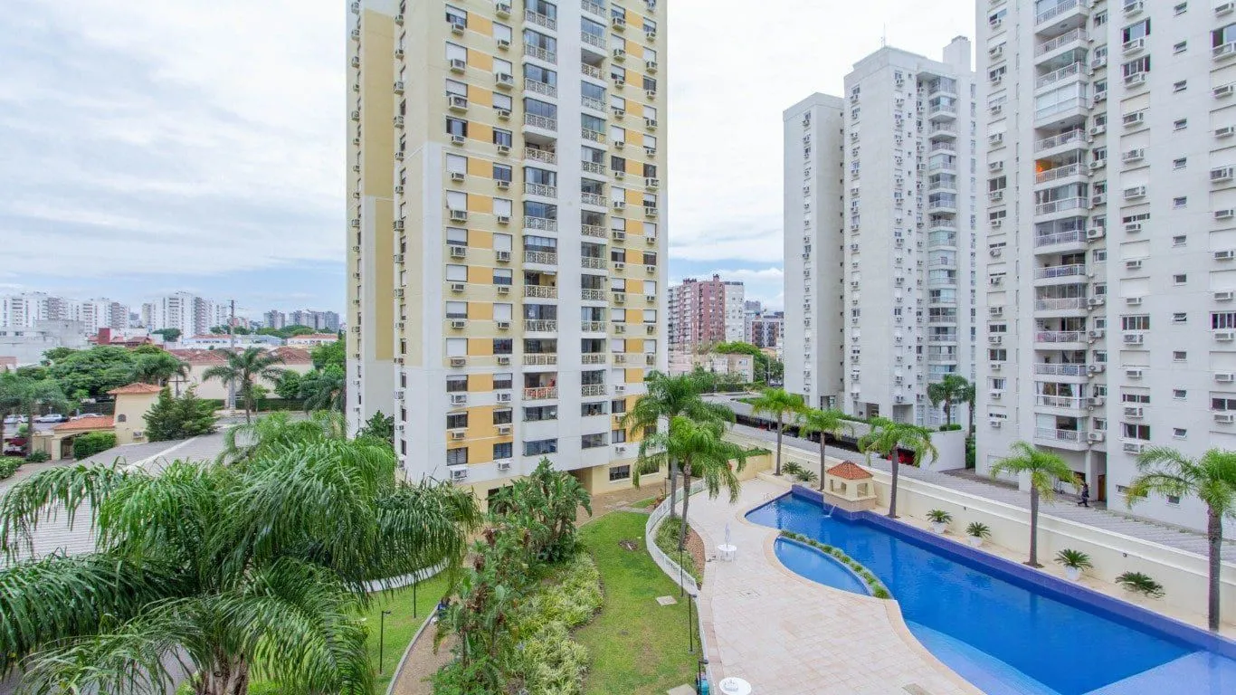 Imagem Apartamento de 2 dormitorios à venda em Passo da Areia, Porto Alegre.