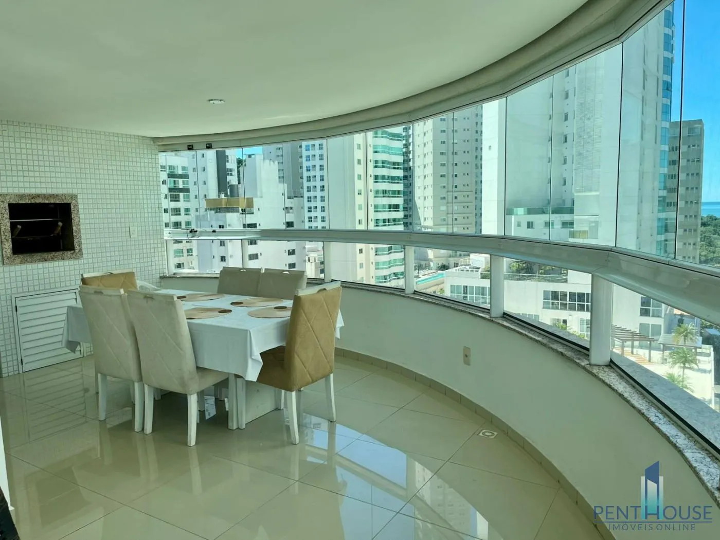 Imagem Apartamento Quadra Mar para Venda em Balneário Camboriú, PIONEIROS, 3 dormitórios, 3 suítes, 4 banheiros, 2 vagas