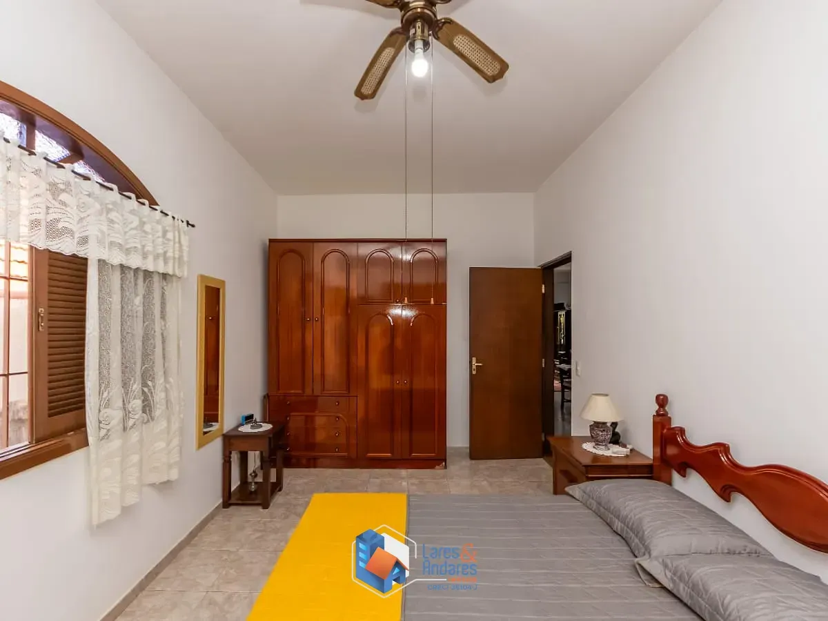 Imagem Casa para venda em Santo Amaro com 3 quartos, sendo 1 suíte, 300m²
