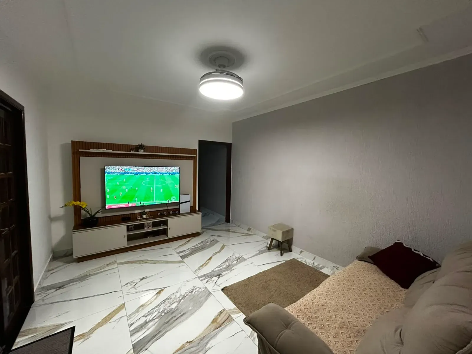 Foto do imóvel Sobrado com 3 Quartos à Venda, 170 m² em Parque Urupês - Taubaté