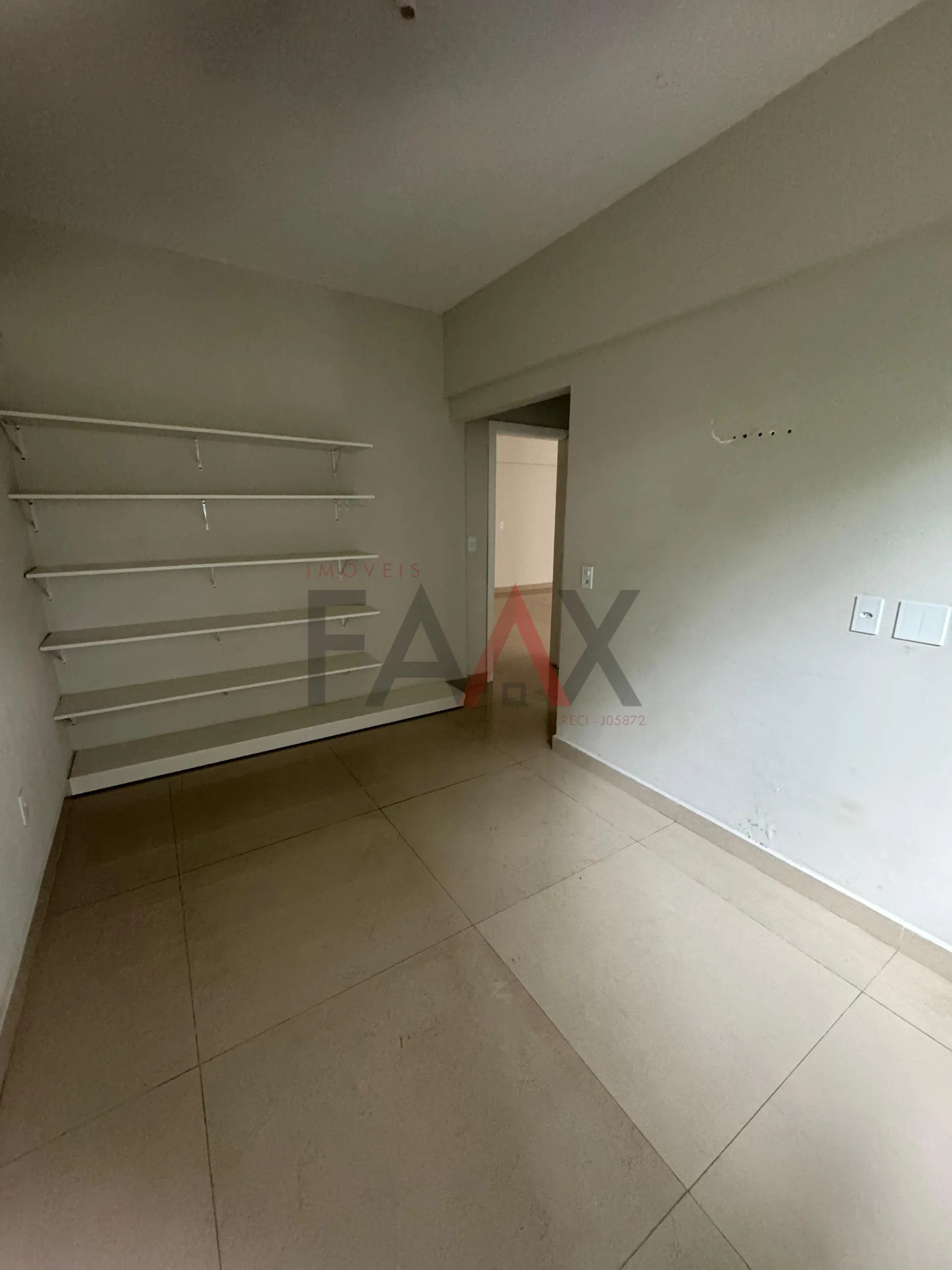 Imagem Apartamento à venda no CENTRO em frente a compania do corpo em GUARAPUAVA - PR