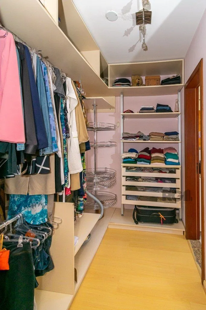 Imagem Casa em condominio no Sarandi de 3 dormitórios 2 vagas e infra