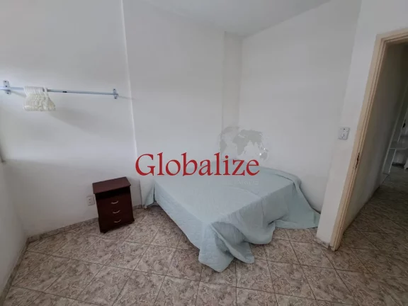 Imagem Apartamento à venda com 70m², 2 quartos, varanda, frente a praia por R$480.000,00 no José Menino em Santos