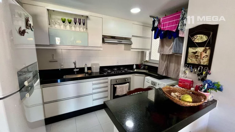 Imagem Apartamento com 2 dormitórios à venda, 62 m² por R$ 750.000,00 - Jardim Camburi - Vitória/ES