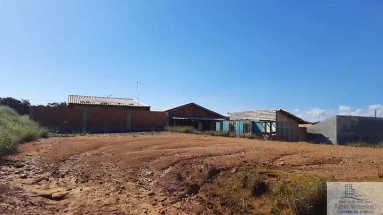 Imagem Terreno - Em loteamento, para Venda em Araquari/SC