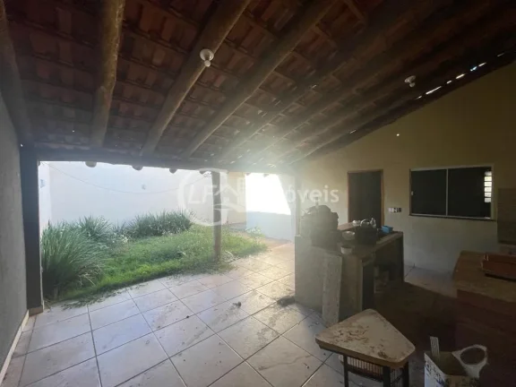 Imagem Casa à venda em Campo Grande-MS, Jardim Bonança: 3 quartos, 2 salas, 1 banheiro, 3 vagas de garagem, 130m² de área.