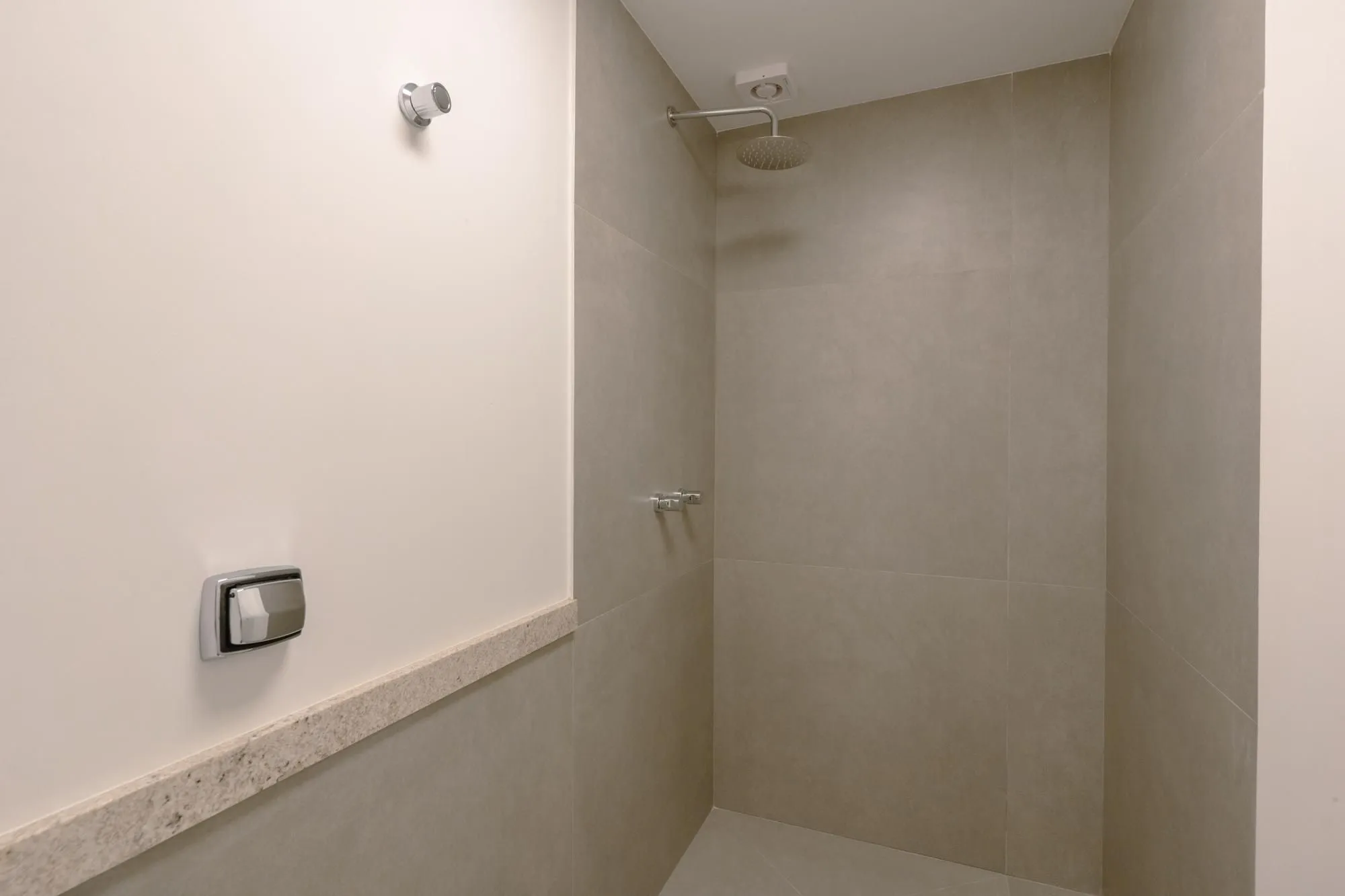Imagem Apartamento de 2 dormitorios à venda em Higienópolis, Porto Alegre.