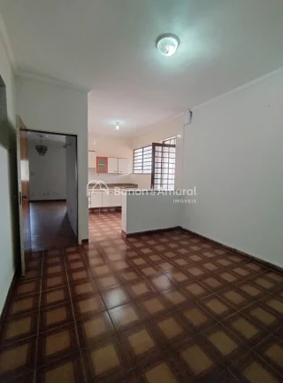 Imagem Casa assobrada com excelente localização! 
Quase esquina com Rua Paula Bueno e próximo Avenida Or...