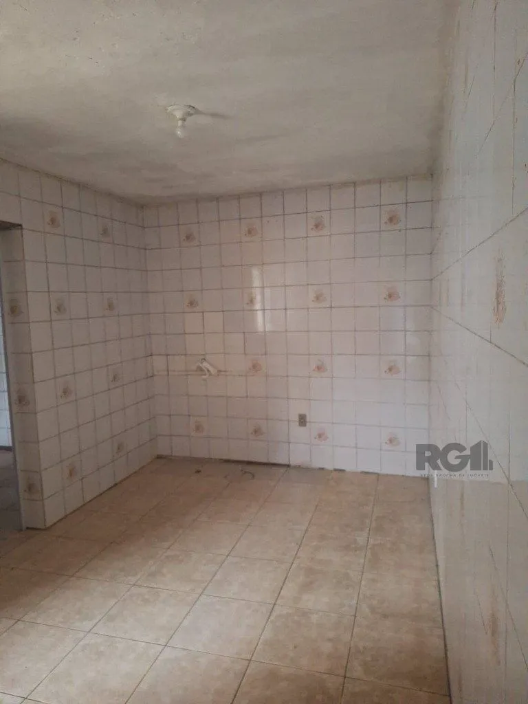Imagem Casa 2 dormitórios no bairro Lomba do Pinheiro