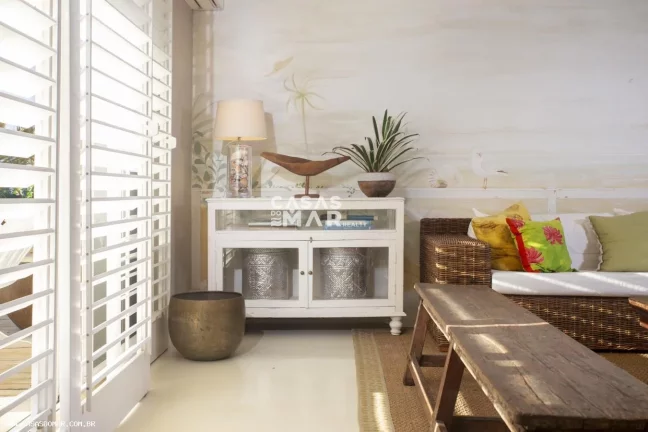 Imagem Casa Frente Mar para Temporada em Armação dos Búzios / RJ no bairro Praia Rasa