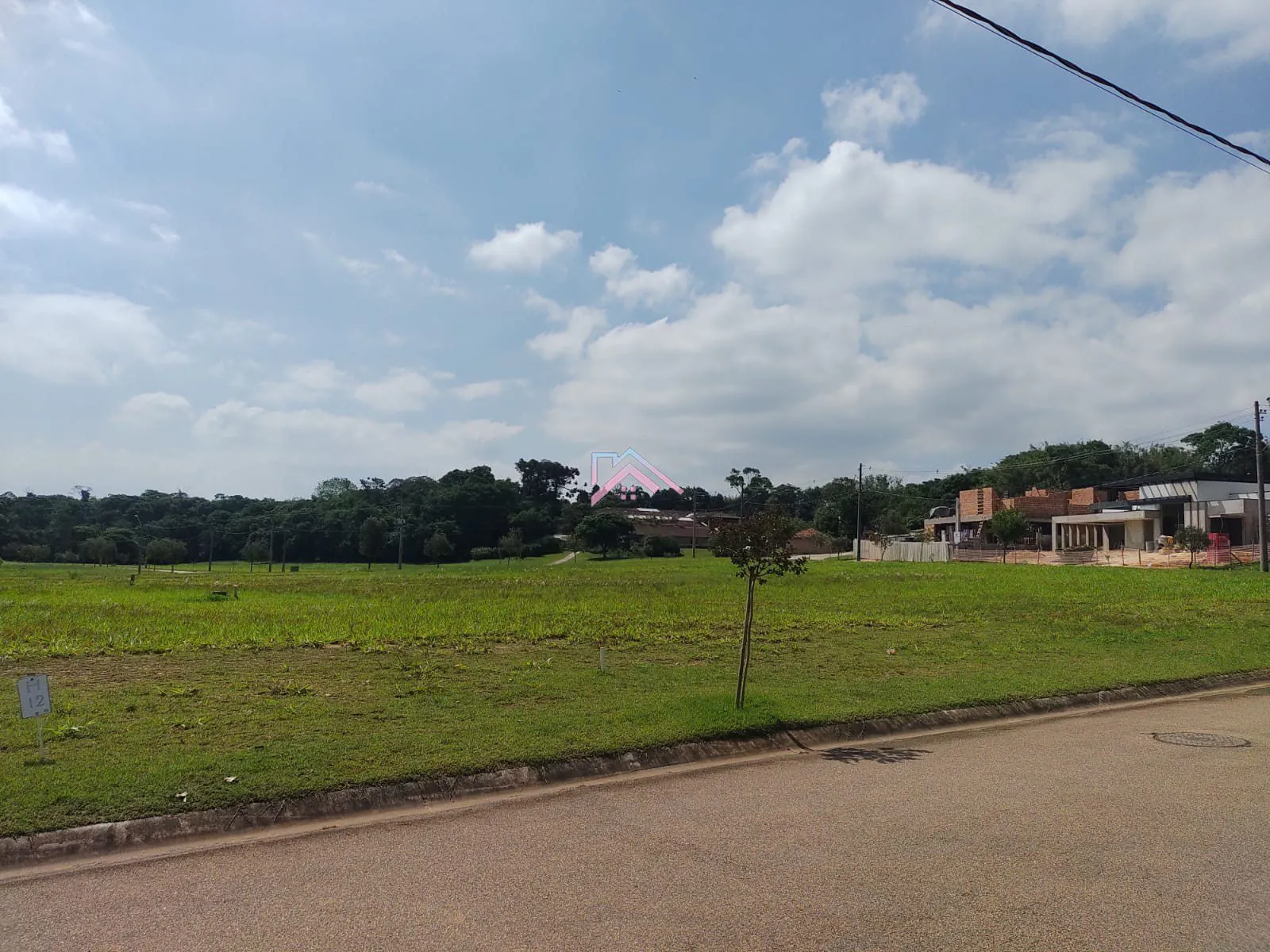 Imagem Terreno à venda Residencial Quinta do Pinhal - Excelente oportunidade de Negócio - Bairro Jacaré - C