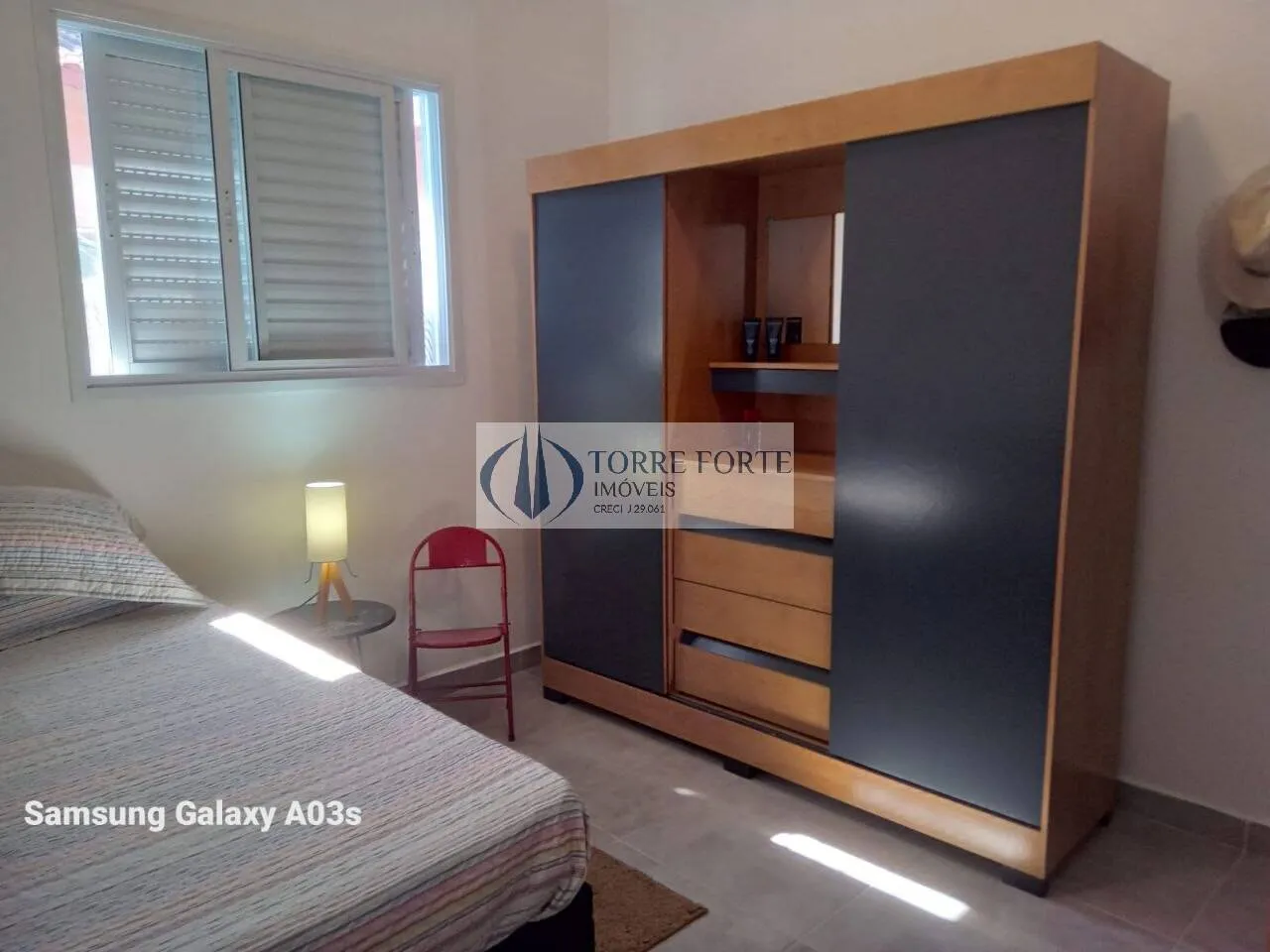 Imagem Linda casa de condomínio com 2 dormitórios, 1 suite e 1 vaga em Itanhaém .
