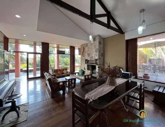 Imagem Fazendinha - 4d/2sts Linda, TÉRREA e contemporânea, piscina, muito espaço!