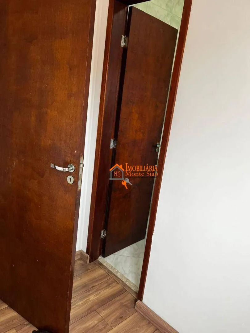 Imagem Sobrado com 5 dormitórios à venda, 700 m² por R$ 1.750.000,00 - Jardim Leila - Guarulhos/SP