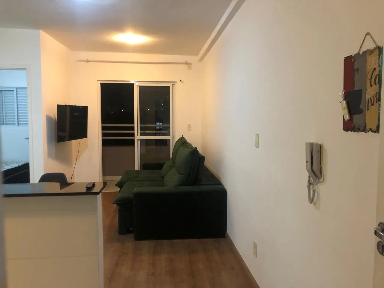 Imagem Apartamento mobiliado no Alpha Club, 2 dormitórios, suíte e 2 vagas no Campolim
