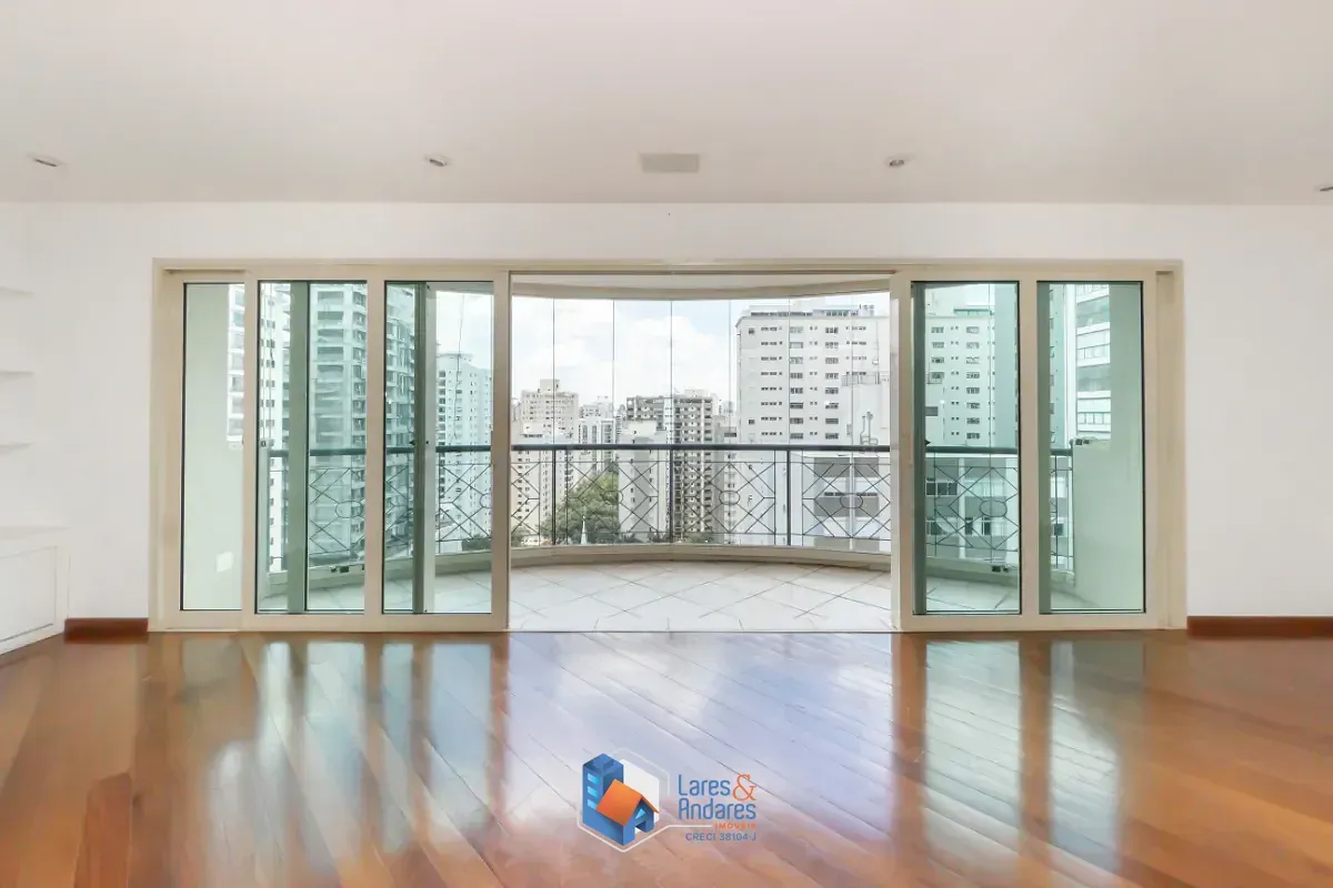 Foto do imóvel Apartamento para venda em Moema com 2 quartos, sendo 2 suítes, 138m² em Avenida Jacutinga