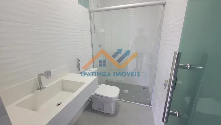 Imagem Casa Duplex no bairro Caravelas