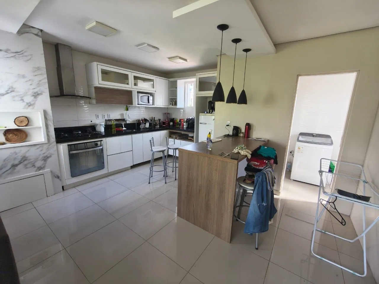 Imagem Casa a venda 3 dormitórios - Restinga - Porto Alegre