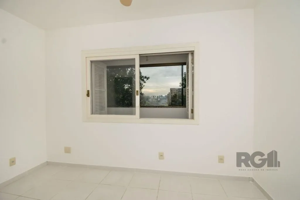 Imagem Excelente apartamento de 127m² com 3 dormitórios e 2 vagas.