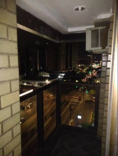 Imagem Apartamento Moema - 1 Dorm, 1 Vaga, Armários.