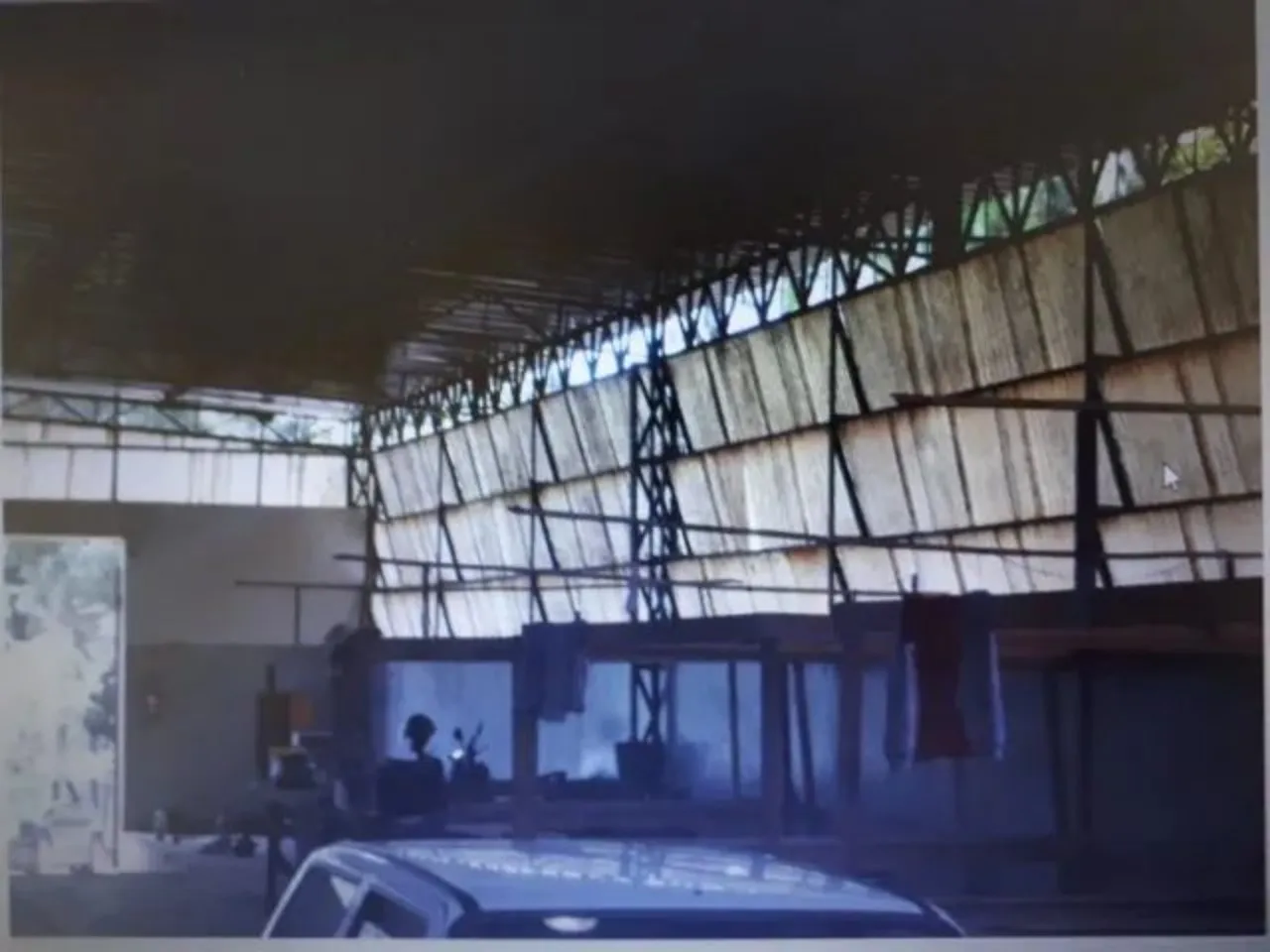 Imagem Oportunidade única: Galpão comercial à venda em Boituva-SP, com 1 sala, 1 banheiro, 1 vaga de garagem e 550m² de área.