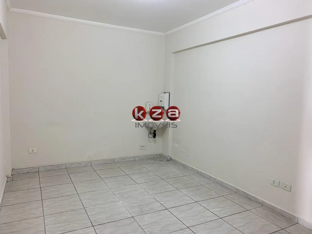 Imagem Prédio Comercial para Locação em Valinhos-SP: 15 Salas, 15 Banheiros e 682m². Agende sua visita!