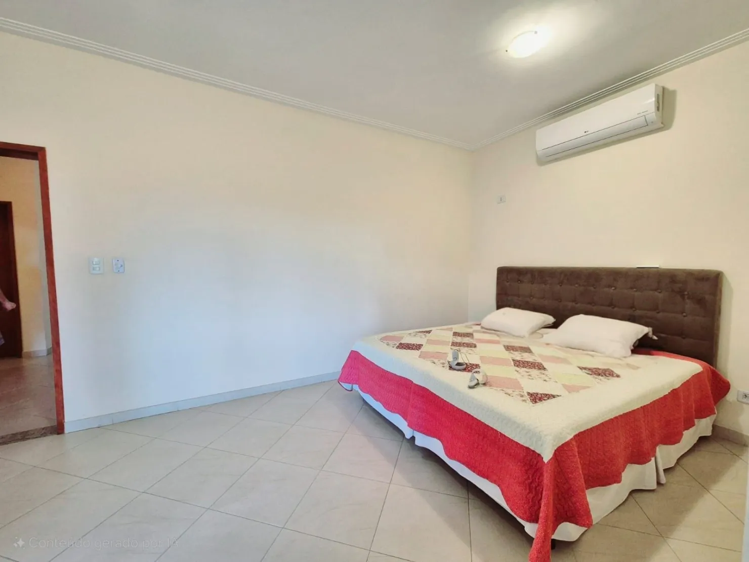 Imagem Luxuosa Casa com Piscina, Área Gourmet e Conexão com a Natureza no Condomínio Real Ville - 435 m² de Terreno