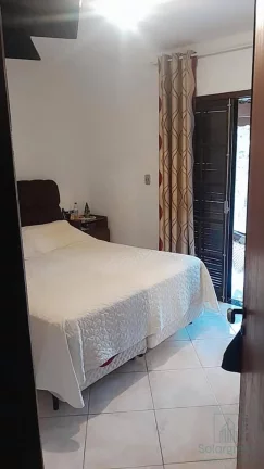 Imagem Sobrado c/ 4 dormitórios, seno 1 suíte, à Venda, 244,78 m²