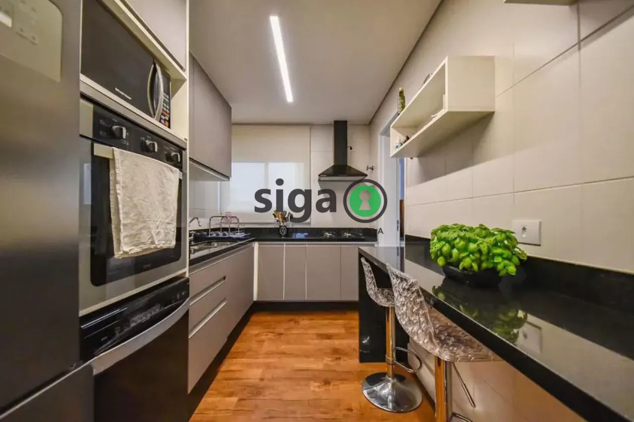 Imagem Cobertura Duplex de 192 m² com 4 Dormitórios, 2 Suítes e 4 Vagas no Morumbi