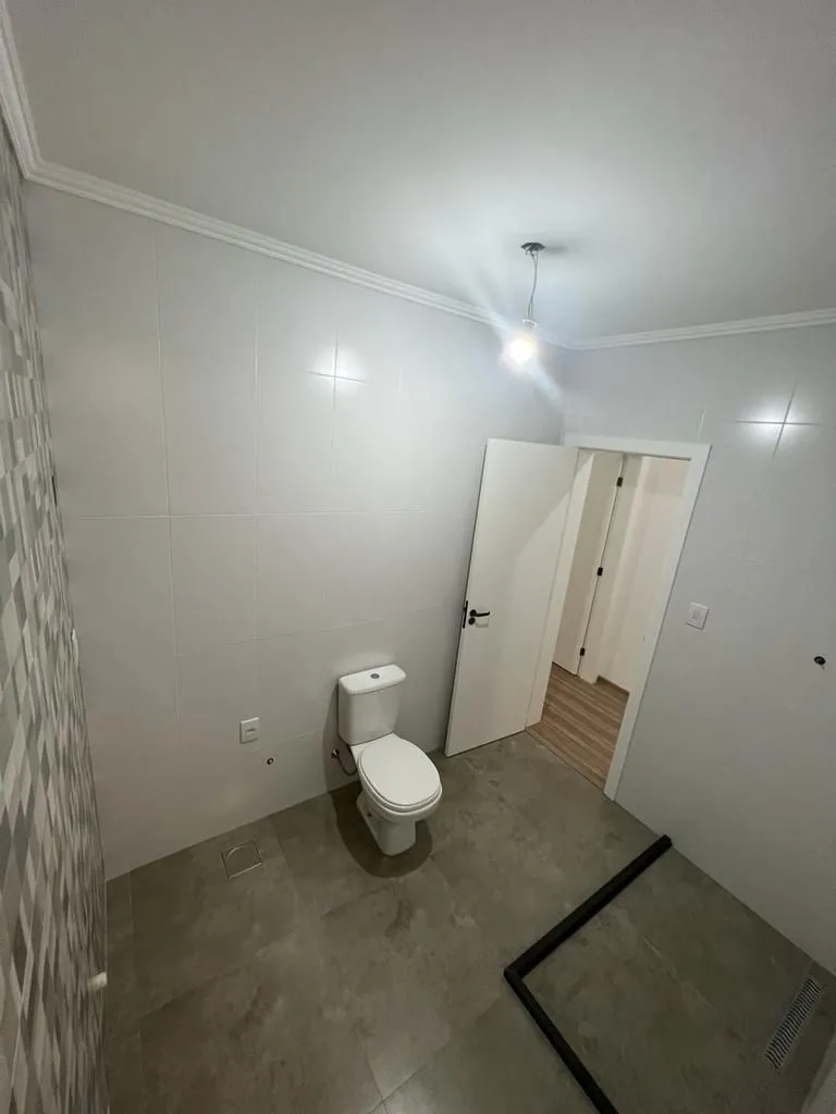 Imagem Apartamento GARDEN de 2 dormitórios Reformado. Próximo a 24 de Outubro.