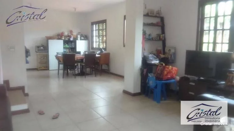 Imagem Casa com 4 dormitórios à venda, 250 m² por R$ 800.000,00 - Pitas - Cotia/SP