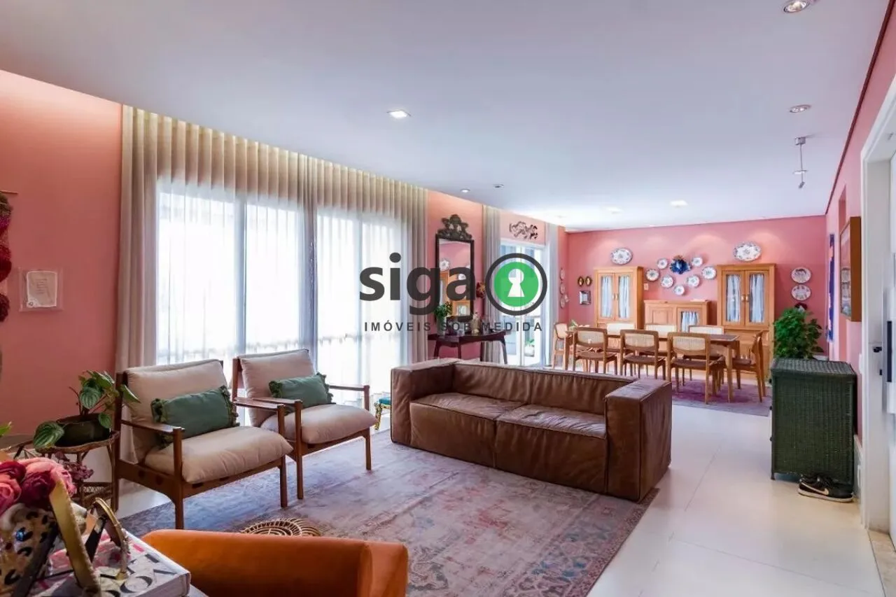 Imagem Apartamento á Venda na Vila Andrade, de 200 m, 4 quartos e 3 vagas.