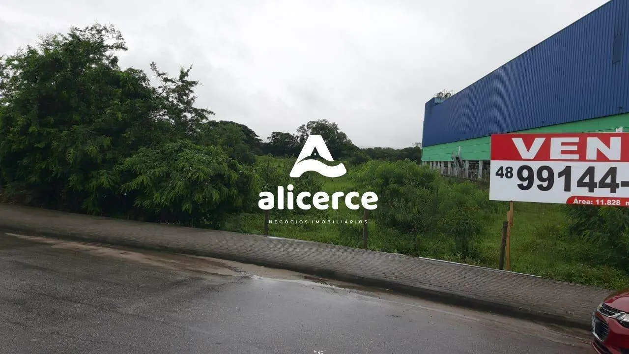 Imagem Terreno à venda com , 11.880m² em Sertão do Maruim São José