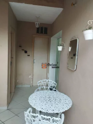 Imagem Sobrado com 4 dormitórios à venda por R$ 480.000,00 - Centro - Taubaté/SP