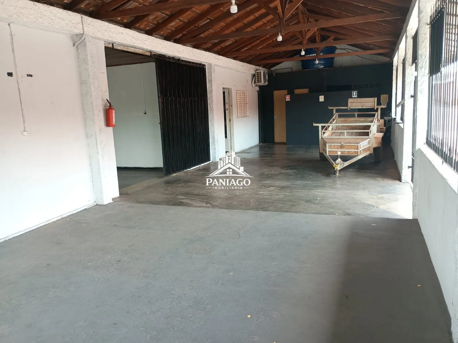 Imagem CASA COMERCIAL À VENDA NO BAIRRO COSTA VERDE
