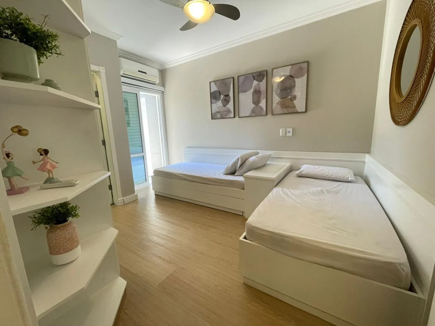 Imagem Casa para Venda em Bertioga, Riviera, 5 dormitórios, 5 suítes, 7 banheiros, 3 vagas